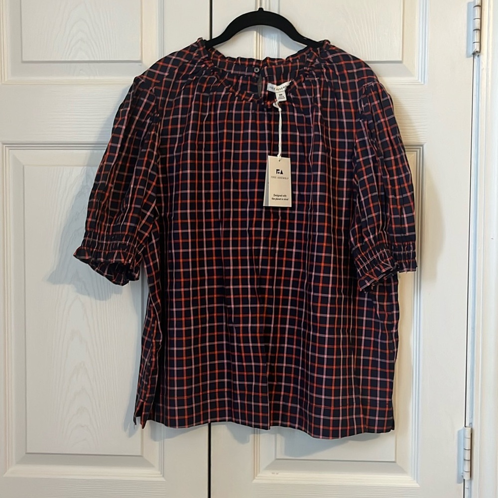 NWT Free Assembly Navy Plaid Top size XXL